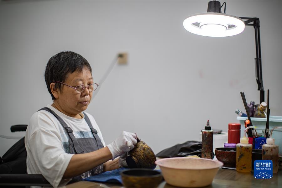 真钱炸金花一毛